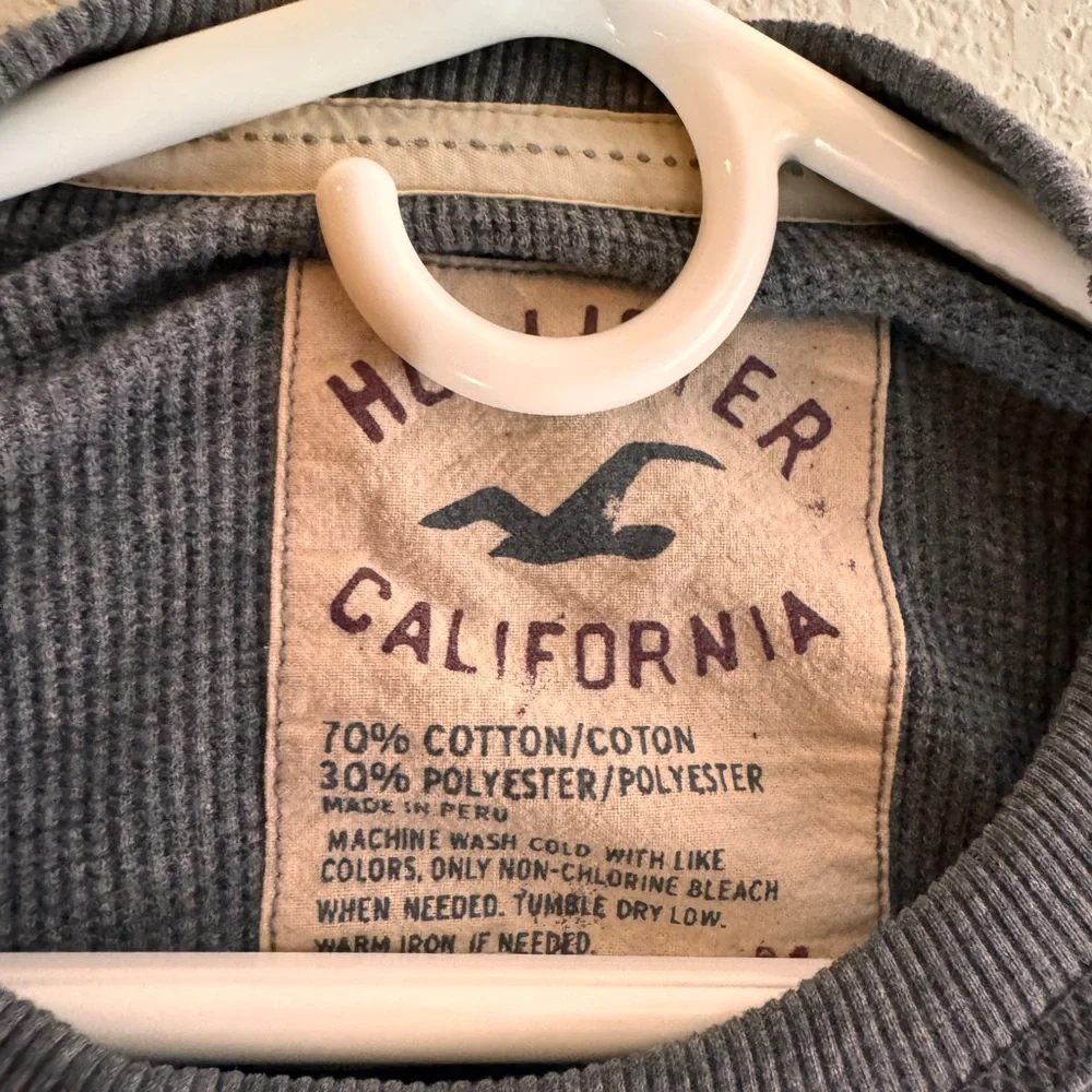 Vintage Hollister - Picture 7 of 8